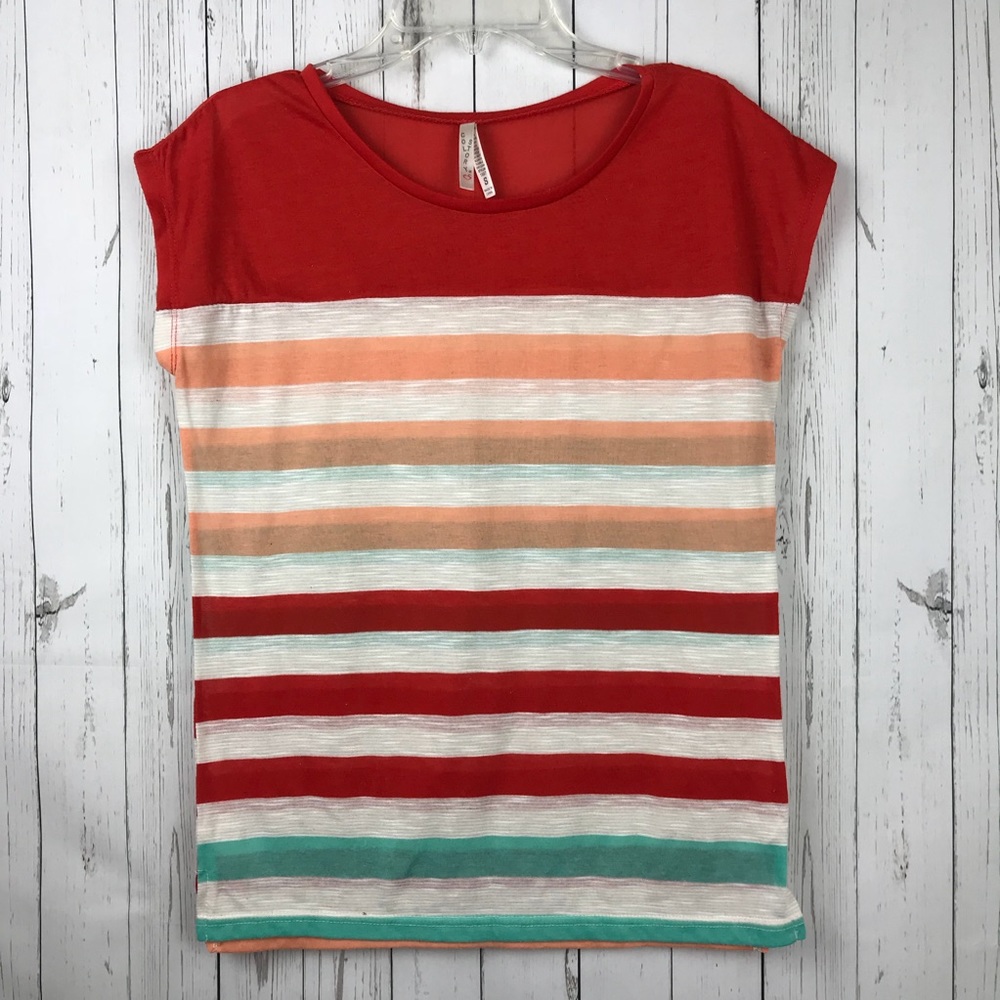 COLOR STORY Top